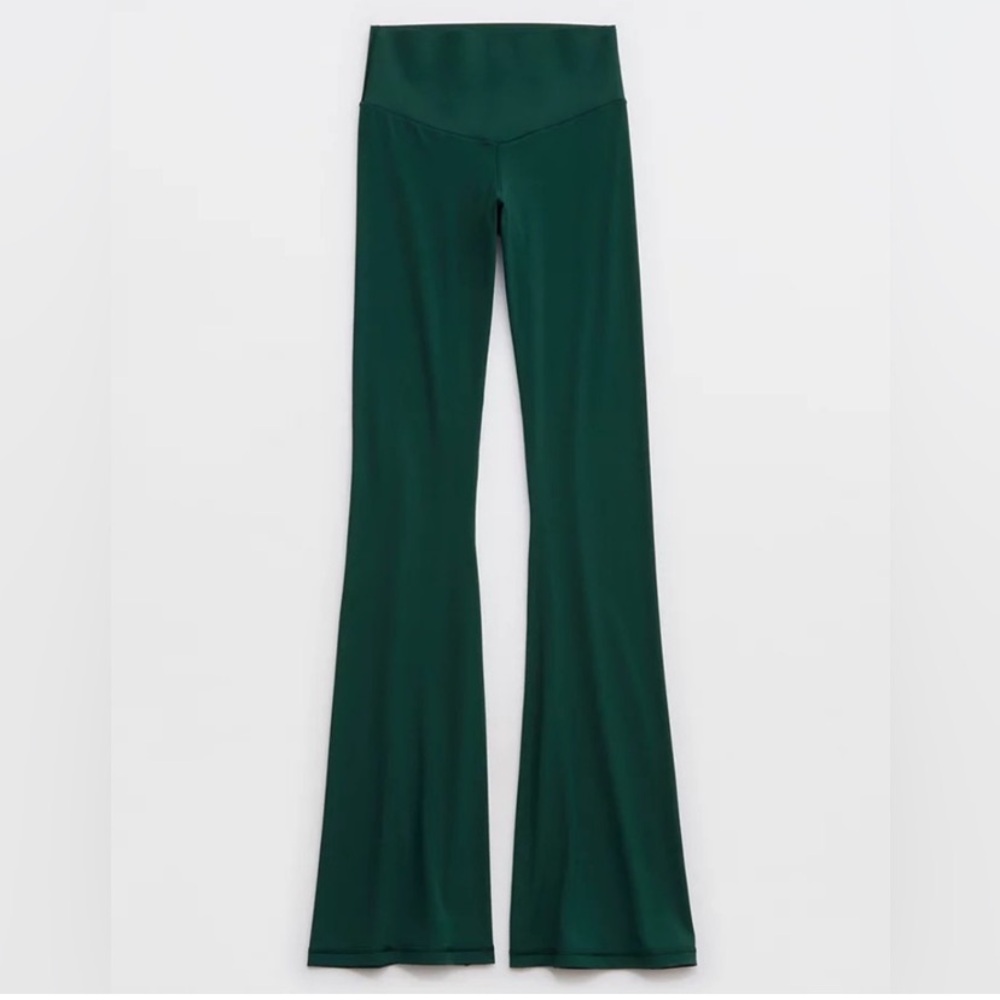 Offline by Aerie Extra Hold Hi-Rise Flare Legging